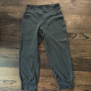 Lululemon Align jogger crop - 23 inches.